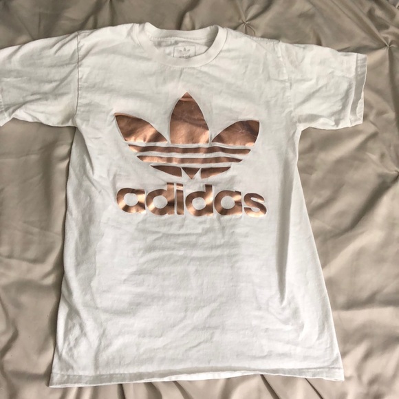 {keywor d} adidas rose gold tee